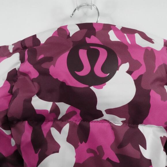 Lululemon Vest Womens Size 8 Pink Camo Wunder Puff Cropped Hooded Down New - Picture 11 of 16